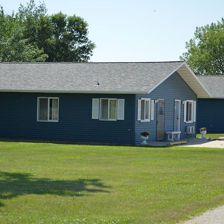 Americas Best Value Inn Suburban Emmetsburg Buitenkant foto