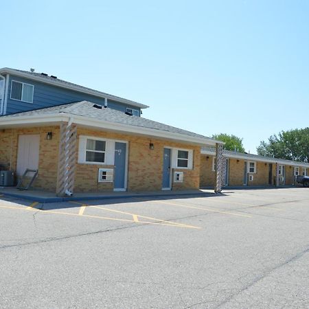 Americas Best Value Inn Suburban Emmetsburg Buitenkant foto